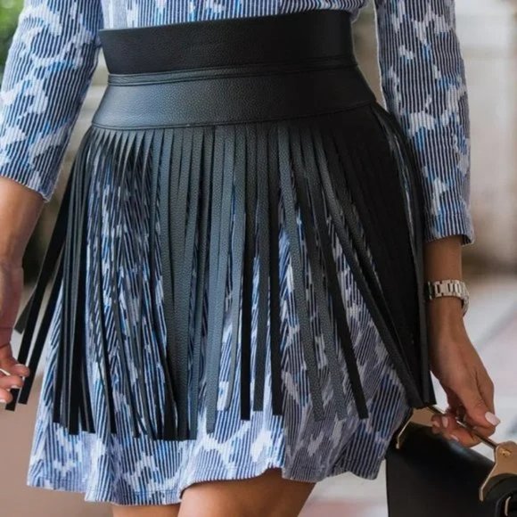 ๐ฅCHIC & SEXY๐ฅ Black Snake Embossed Leather Fringe Skirt Contour Waist Belt - Picture 8 of 15
